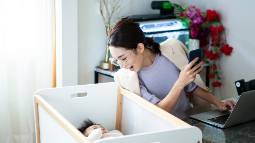 テレワーク 育児