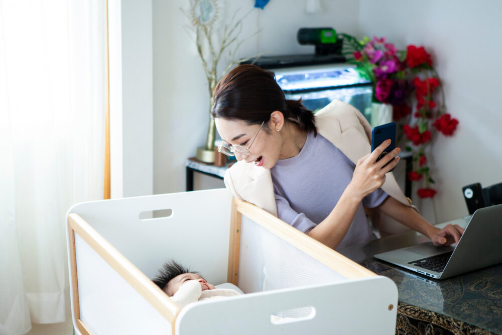 テレワーク 育児
